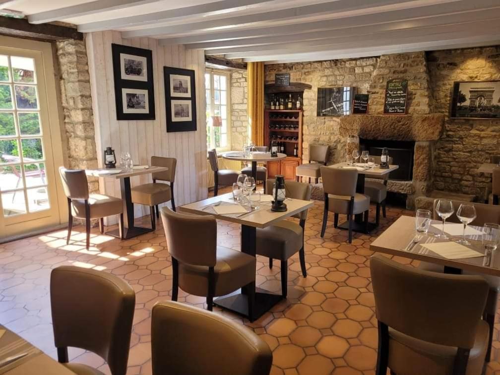 Auberge Le John Steele Sainte-Mère-Église 외부 사진